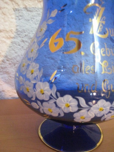 Großes blaues glas zum - 1,